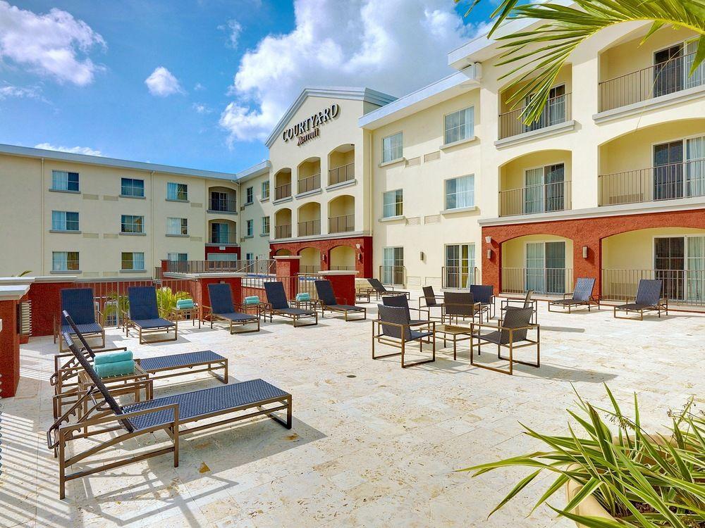 Hotel Courtyard By Marriott Bridgetown, Barbados 3*