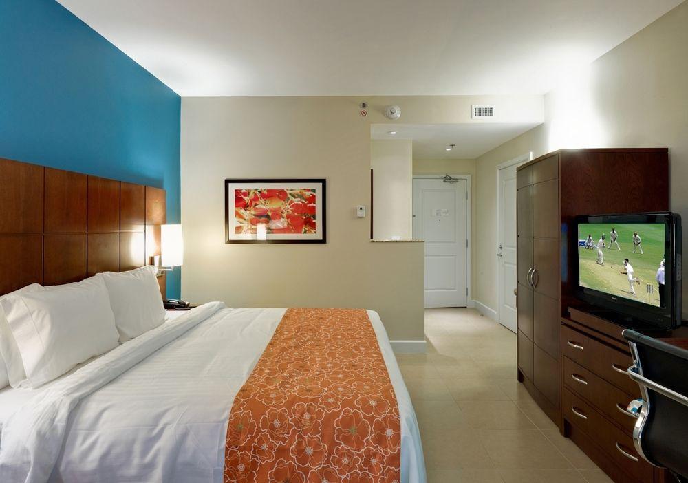 Courtyard By Marriott Bridgetown, Barbados Hotel 3*