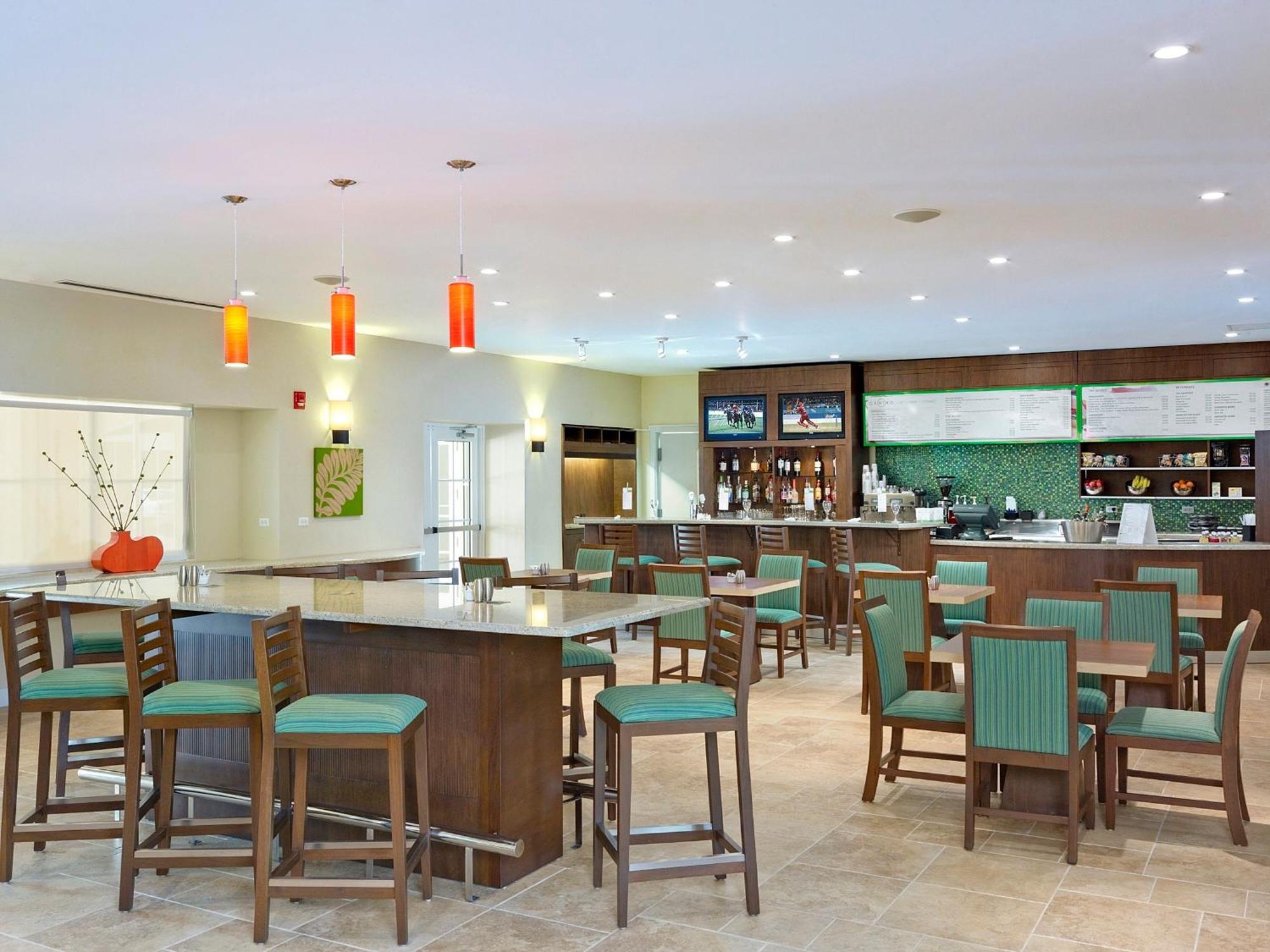 Hotel Courtyard By Marriott Bridgetown, Barbados 3*