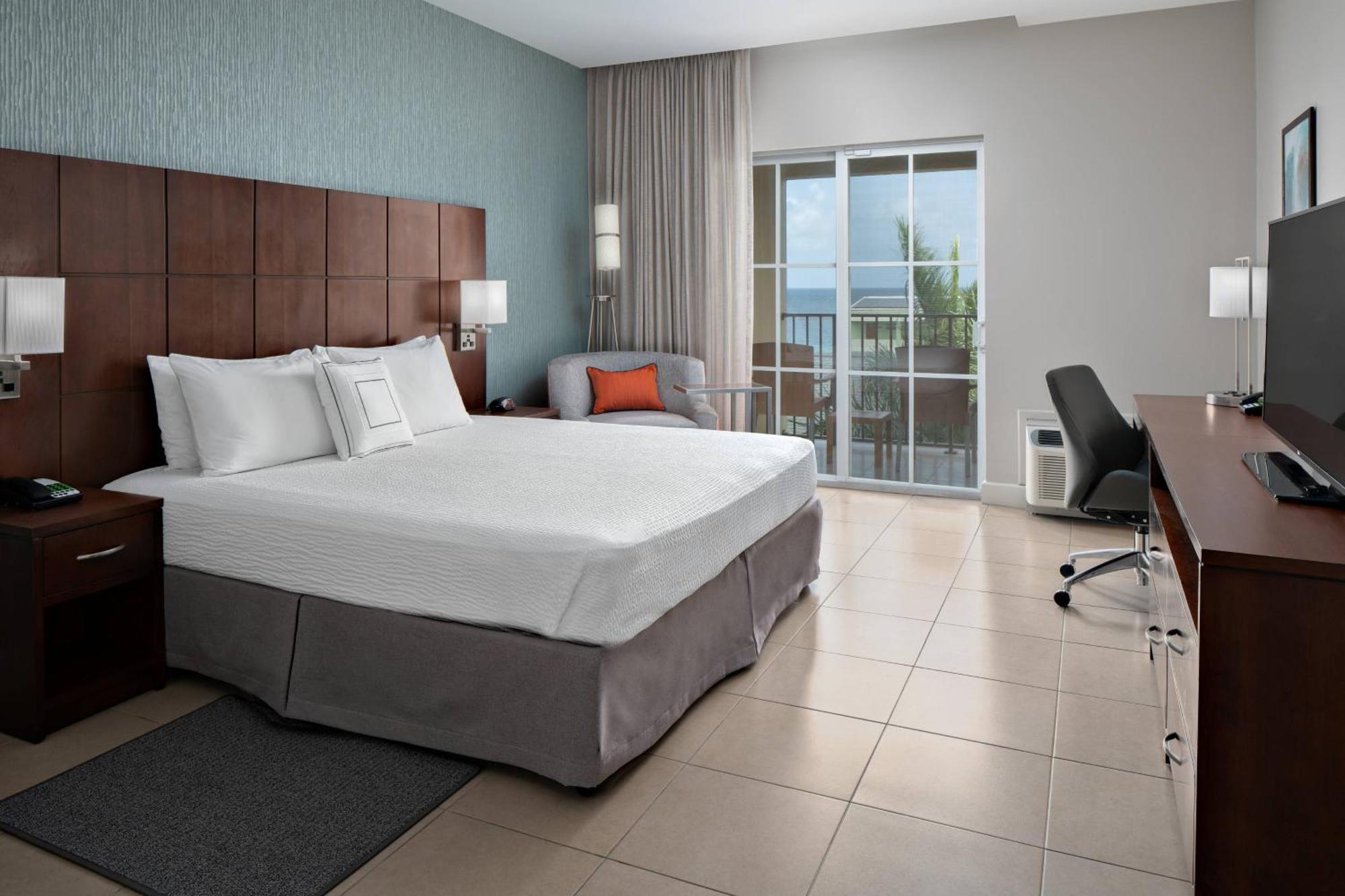 Courtyard By Marriott Bridgetown, Barbados 3* Bridgetown