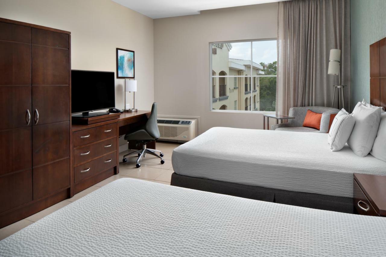 Courtyard By Marriott Bridgetown, Barbados Hotel Bridgetown